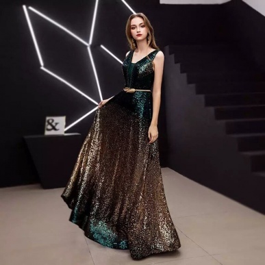 Donna Bridal formální šaty na ples - třpytivý materiál s Ómbré efektem Zelená tmavá Velikost 32 kod 338