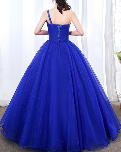 Donna Bridal plesové  a společenské šaty s motýlky + 3D květy + SPODNICE ZDARMA Modrá královská Velikost 34 kód 493