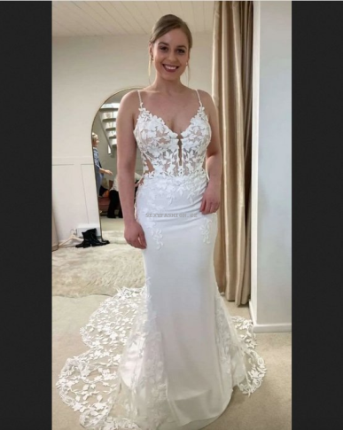Donna Bridal Vintage svatební šaty s krásnou krajkou na vlečce a šatech s výstřihem do V Ivory Velikost 32 kód 536