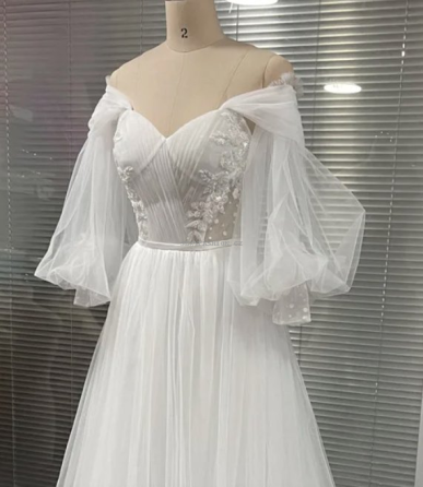 Donna Bridal BOHO nádherné svatební šaty s krajkovo květinkovým korzetovým živůtkem + odepínací rukávy Ivory Velikost Vlastní velikost + 1 000,- kód 123