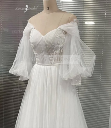 Donna Bridal BOHO nádherné svatební šaty s krajkovo květinkovým korzetovým živůtkem + odepínací rukávy Ivory Velikost Vlastní velikost + 1 000,- kód 123