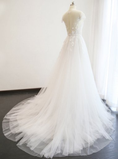 Donna Bridal nádherné romantické květované svatební šaty s vlečkou Bílá 32 kód 141