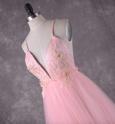 Donna Bridal romantické krajkové květované šaty pro družičku Růžová Velikost 32 kód 224