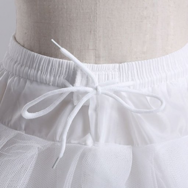 Donna Bridal spodnice 4 kruhová s tylem ve dvou velikostech Bílá Velikost Pas 89 cm kód 305