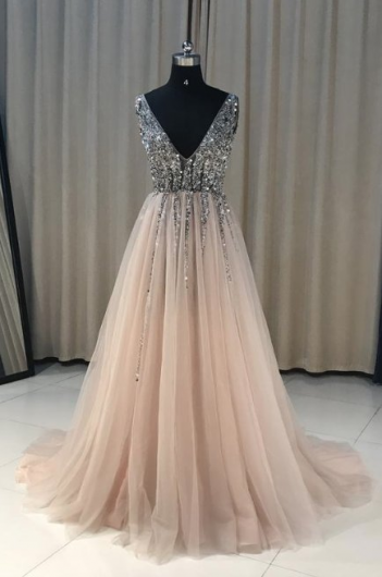 Donna Bridal večerní, krásné a sexy společenské šaty s rozparkem a výstřihem do V Šampaň Velikost 30 kód 439