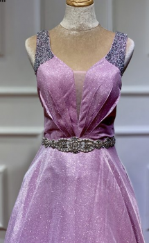 Donna Bridal formální šaty na ples - třpytivý materiál Fialová Velikost 32 kod 337