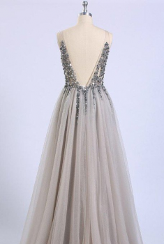 Donna Bridal večerní, krásné a sexy společenské šaty s rozparkem a výstřihem do V kód 363 - Mix barev - stejná jako na fotografii