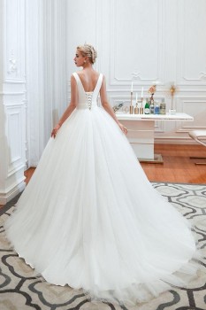 Donna Bridal nádherné princeznovké svatební šaty s princeznovskou sukní kód 132 - Bílá