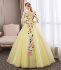 Donna Bridal romantické společenské šaty s květy na živůtku a sukni kód 372 - Žlutá