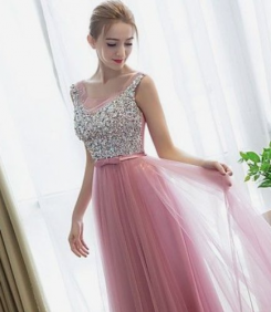 Donna Bridal dlouhé elegantní večerní šaty na ples s výstřihem do V kód 236 - Růžová Dusty Pink