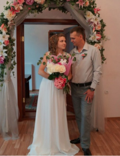 Donna Bridal romantické svatební šaty kód 470 - Ivory