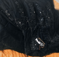 Donna Bridal princeznovské plesové šaty s korzetovým živůtkem + SPODNICE ZDARMA kód 425 - Černá