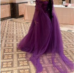 Donna Bridal originální společenské šaty s dlouhými rukávy cca 2,25 m dlouhé + SPODNICE ZDARMA kód 264 - Fialová