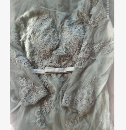 Donna Bridal nádherné romantické plesové a společenské šaty kód 222 - Šedá