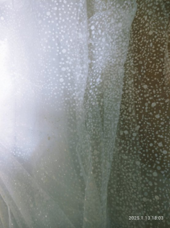 Donna Bridal luxusní třpytivé korzetové svatební šaty s vlečkou kód 537 - Bílá