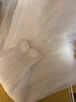 Donna Bridal luxusní třpytivé korzetové svatební šaty s vlečkou kód 537 - Bílá