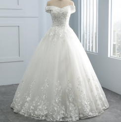 Donna Bridal svatební šaty s krajkou to tvaru květin + perličky to dvaru květin kód 97