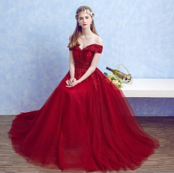 Donna Bridal společenské šaty s odhalenými rameny a dlouhou tylovou sukní Červená tmavá Velikost 32 kód 249