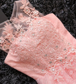 Donna Bridal krajkové koktejlové šaty kód 253 - Růžová