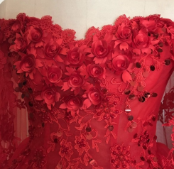 Donna Bridal originální společenské šaty s dlouhými rukávy cca 2,25 m dlouhé + SPODNICE ZDARMA kód 264 - Červená