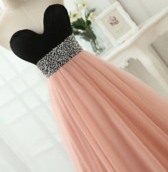 Donna Bridal krásné společenské a plesové šaty + SPODNICE ZDARMA kód 344 - Meruňková