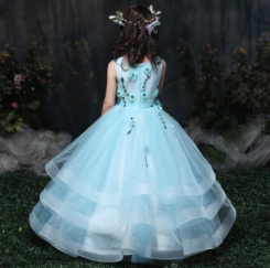 Donna Bridal stejné šaty pro maminku a holčičku kód 360 - Modrá ledová