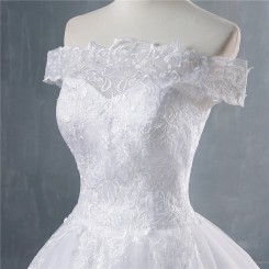 Donna Bridal vitage svatební šaty se spadlými rukávy a krajkovým živůtkem Bílá Velikost 40 kód 397