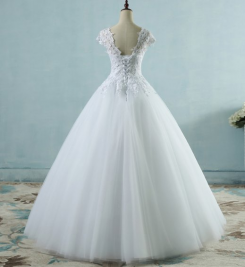 Donna Bridal krajkové svatební šaty s krátkým rukávem + SPODNICE ZDARMA Bílá Velikost 38 kód 398