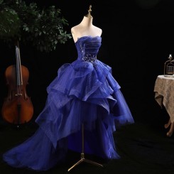 Donna Bridal princeznovské šaty vepředu krátké, vzadu dlouhé s vlečkou kód 419 - Modrá královská