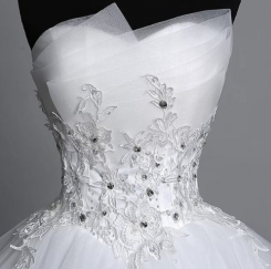 Donna Bridal princeznovské šaty vepředu krátké, vzadu dlouhé s vlečkou kód 419 - Ivory