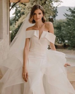 Donna Bridal svatební šaty mořská panna s odepínací sukní a spadlými rukávy kód 423 - Ivory