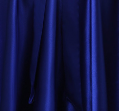 Donna Bridal společenské šaty na ples s krajkovým živůtkem kód 441 - KRÁLOVSKÁ MODRÁ - SATÉN